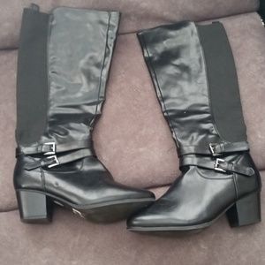 Black boots